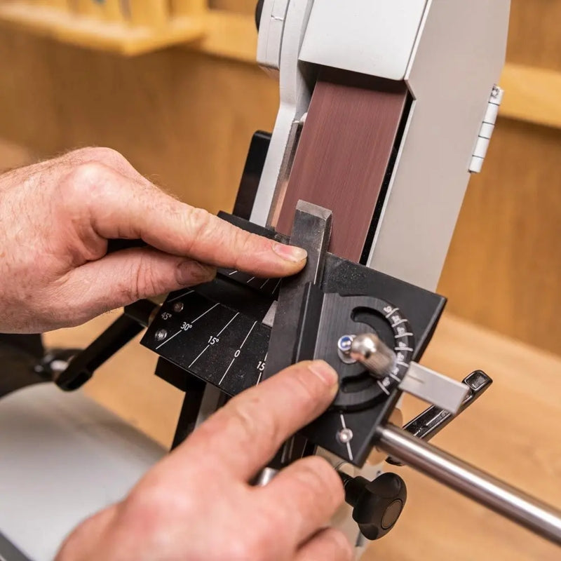 Axminster Professional Edge Sharpening System 560W - 230V (AP50UE) | 025107658